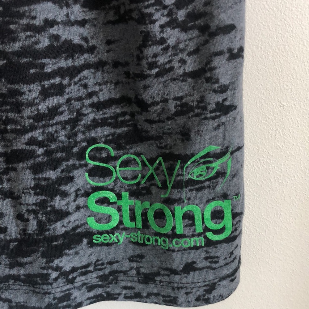 Workout Tank - Picture 5 of 5